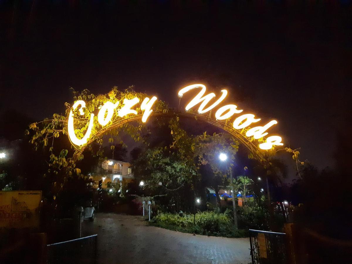 Cozywoods Hill Resort Banastarim Buitenkant foto