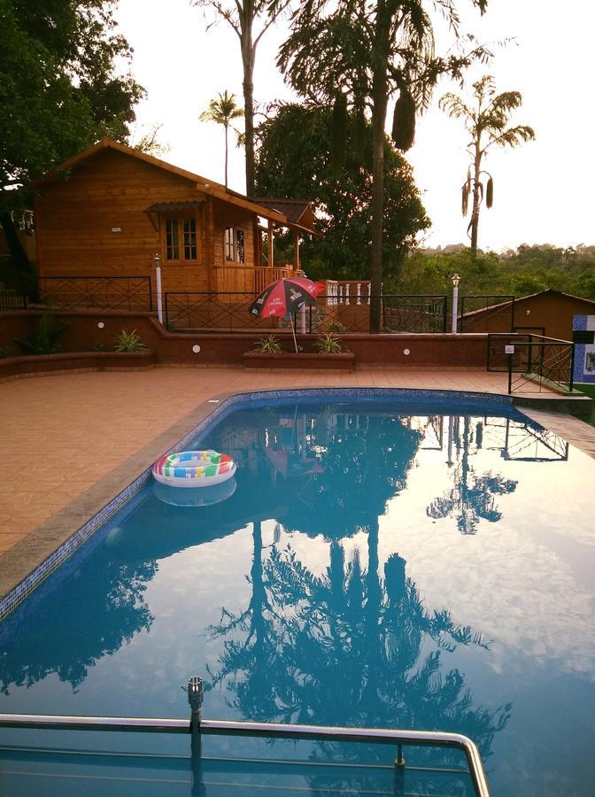 Cozywoods Hill Resort Banastarim Buitenkant foto