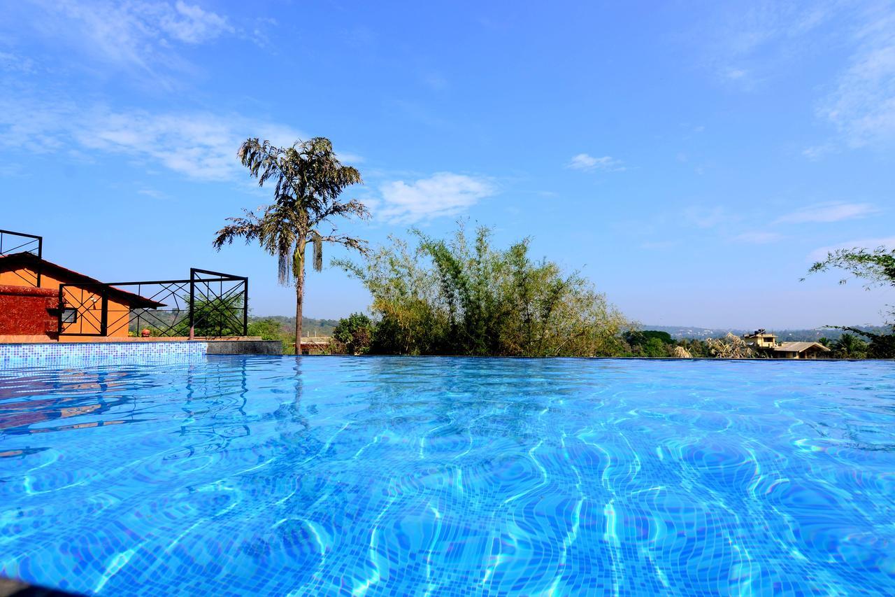 Cozywoods Hill Resort Banastarim Buitenkant foto